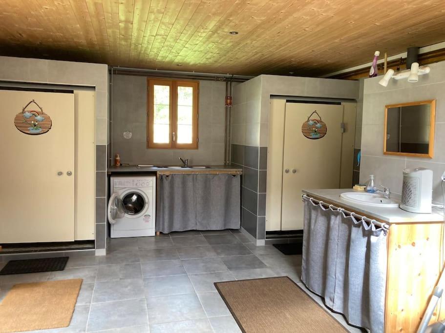 Chazelles  Charmant Petit Dortoir 3 Places מראה חיצוני תמונה